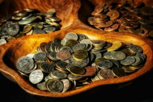 História do Dinheiro: Como Surgiram as Primeiras Moedas da História