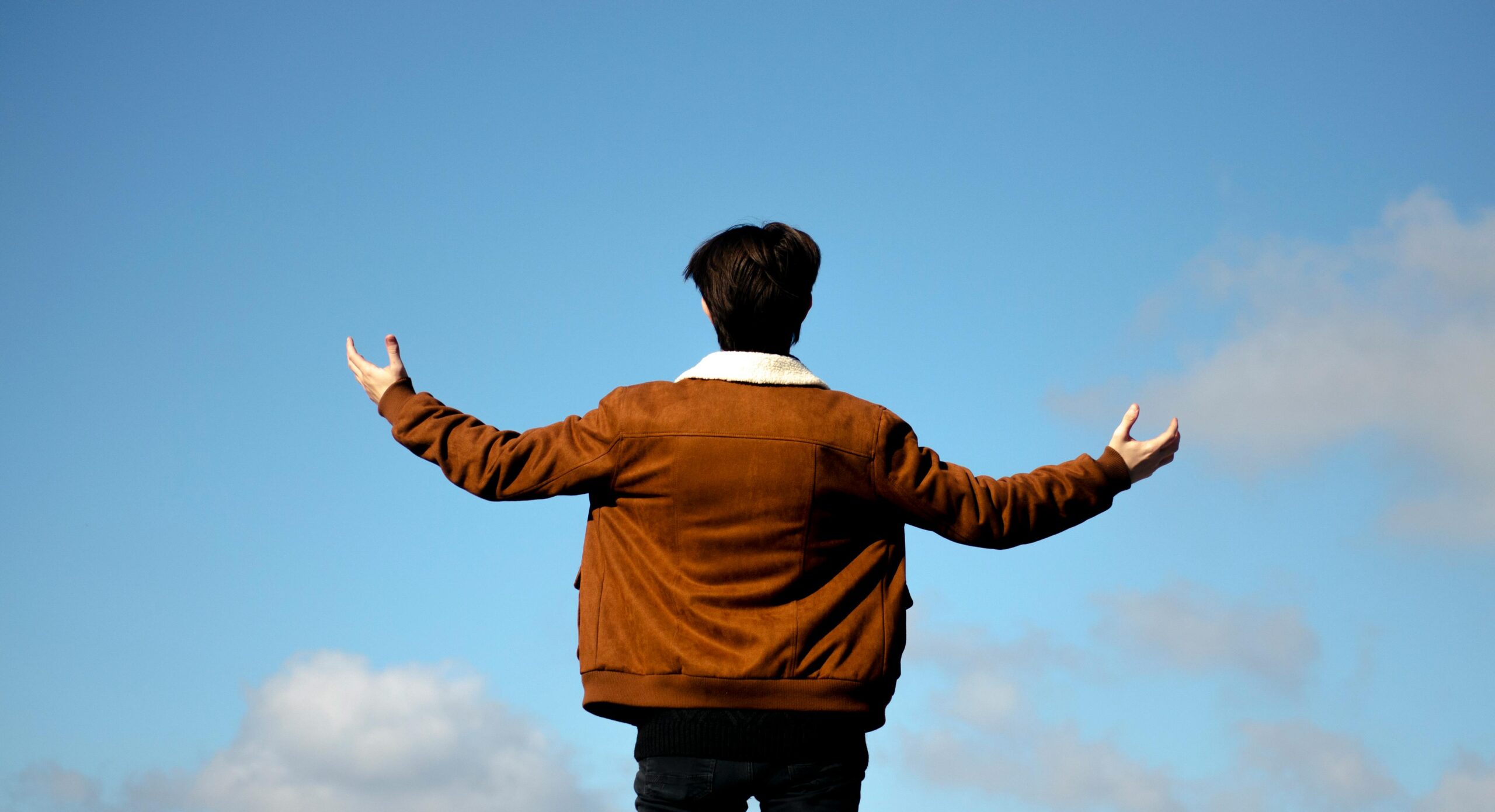 pexels-zandatsu-10111879-scaled Home